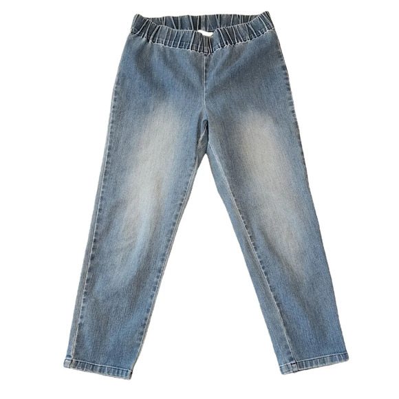 Soft Surroundings stretch waist pull on cropped jeans. - Picture 2 of 13